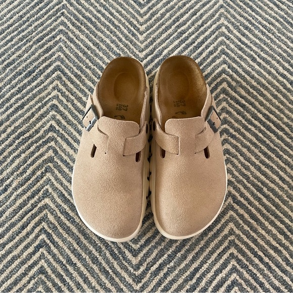 SOLD - Picture 3 of 8